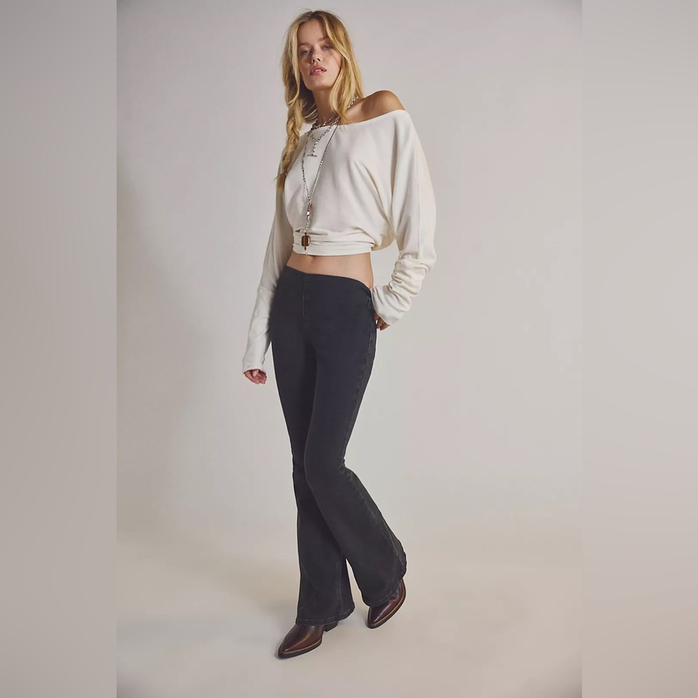 Free People Washed Black Pull on Flare Denim Jeans Size 29 - Picture 3 of 8